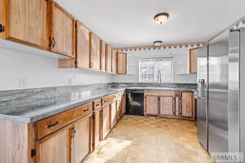 Kitchen - 1225 N 885 E, Shelley, ID 83274 photo 1 of 3