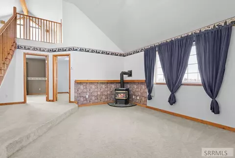 Living - 1225 N 885 E, Shelley, ID 83274 photo 3 of 7