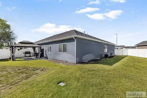 Exterior - 233 Park View Loop, Shelley, ID 83274 photo 4 of 4
