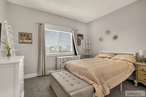 Bedroom - 233 Park View Loop, Shelley, ID 83274 photo 2 of 6