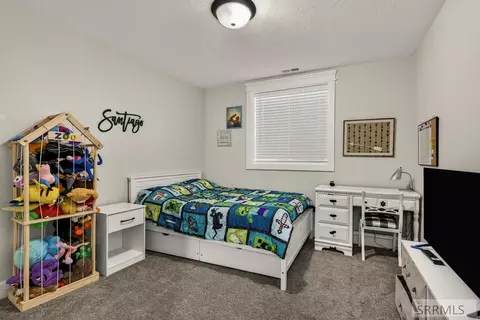 Bedroom - 233 Park View Loop, Shelley, ID 83274 photo 4 of 6