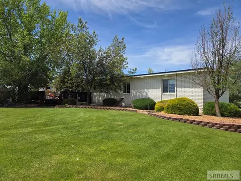 Exterior - 674 N 2800 E, Saint Anthony, ID 83445 photo 14 of 27