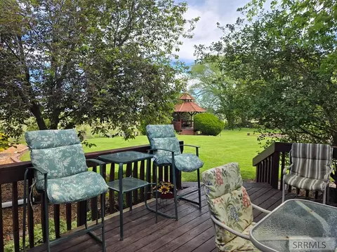Exterior - 674 N 2800 E, Saint Anthony, ID 83445 photo 6 of 27