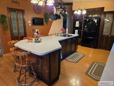 Kitchen - 674 N 2800 E, Saint Anthony, ID 83445 photo 3 of 4