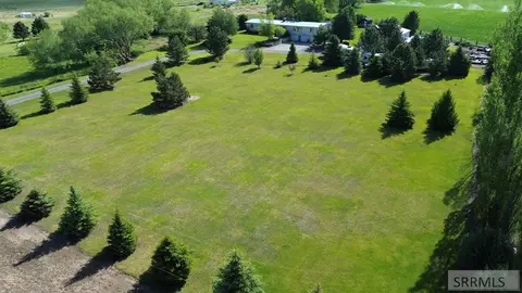 Exterior - 674 N 2800 E, Saint Anthony, ID 83445 photo 20 of 27