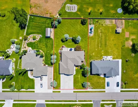 View/Area - 4028 E Fairway Dr, Rigby, ID 83442 photo 1 of 10