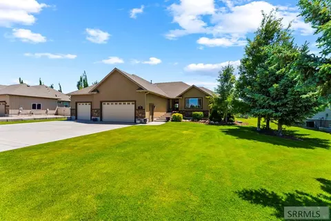 4028 E Fairway Dr, Rigby, ID 83442