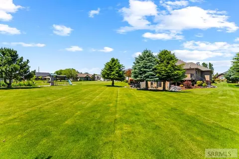 Exterior - 4028 E Fairway Dr, Rigby, ID 83442 photo 7 of 21