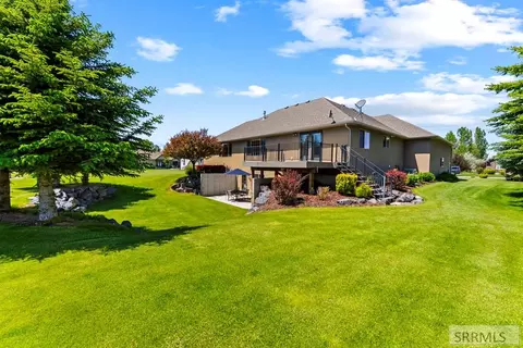 Exterior - 4028 E Fairway Dr, Rigby, ID 83442 photo 6 of 21
