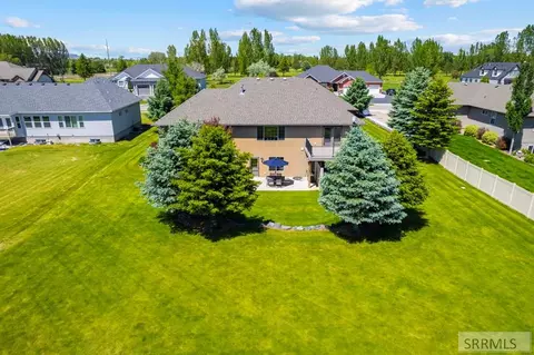 Exterior - 4028 E Fairway Dr, Rigby, ID 83442 photo 20 of 21