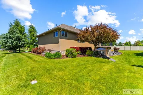 Exterior - 4028 E Fairway Dr, Rigby, ID 83442 photo 17 of 21
