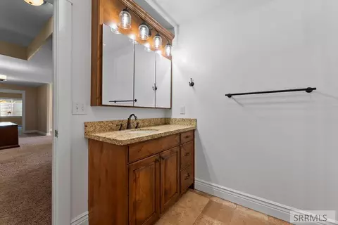 Bath - 4028 E Fairway Dr, Rigby, ID 83442 photo 7 of 7