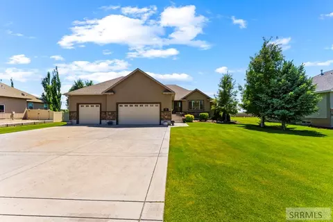 Exterior - 4028 E Fairway Dr, Rigby, ID 83442 photo 1 of 21