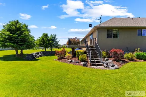 Exterior - 4028 E Fairway Dr, Rigby, ID 83442 photo 5 of 21