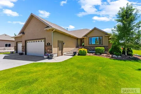 4028 E Fairway Dr, Rigby, ID 83442