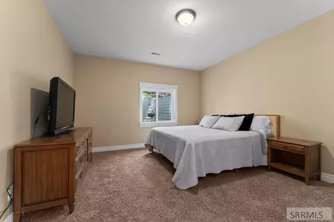 Bedroom - 4028 E Fairway Dr, Rigby, ID 83442 photo 4 of 6