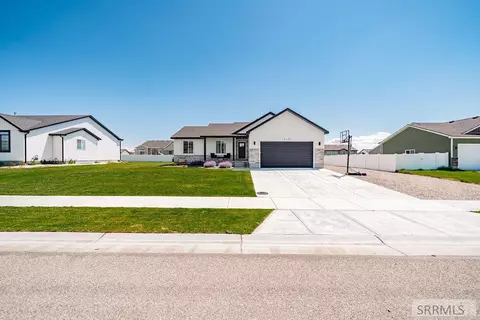 4186 Ola Vista Ave, Idaho Falls, ID 83401