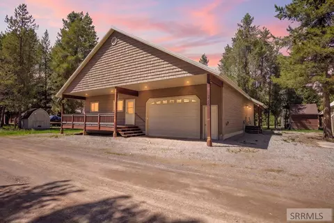 3773 Lodgepole Ln, Island Park, ID 83429