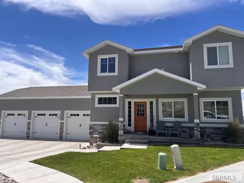 372 Andesite Dr, Pocatello, ID 83201