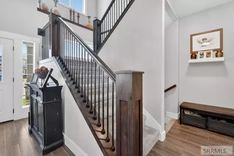 Entry Way - 372 Andesite Dr, Pocatello, ID 83201 photo 1 of 3