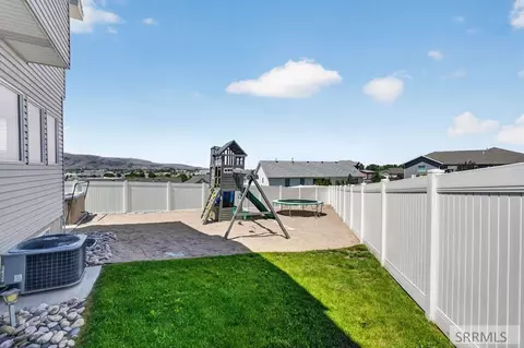Exterior - 372 Andesite Dr, Pocatello, ID 83201 photo 3 of 5