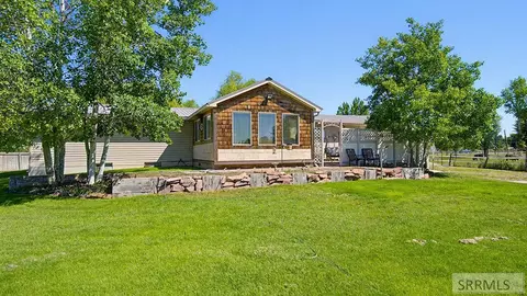 666 E 65th N, Idaho Falls, ID 83401