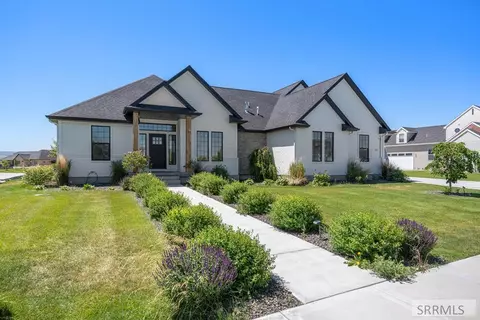1864 Beach Park Dr, Idaho Falls, ID 83404