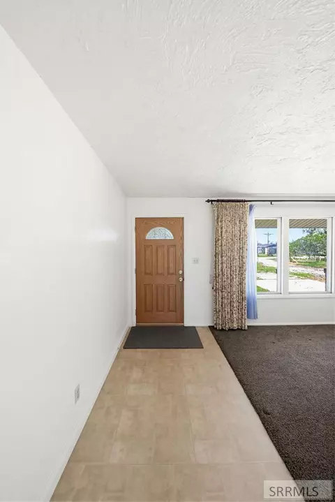Entry Way - 4013 E 107 N, Ucon, ID 83454 photo 1 of 1