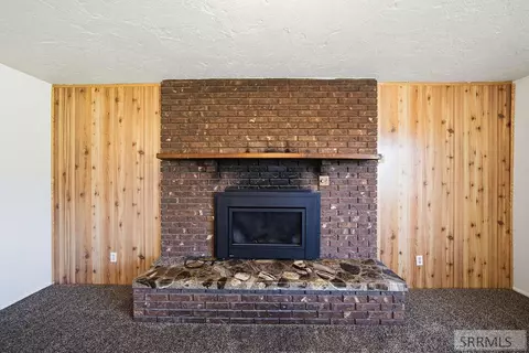 Living - 4013 E 107 N, Ucon, ID 83454 photo 5 of 5