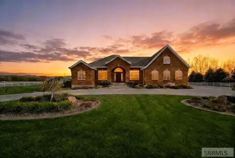 1248 E Lazy Ln, Idaho Falls, ID 83404