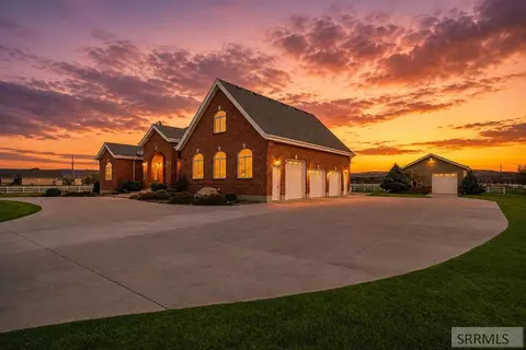 1248 E Lazy Ln, Idaho Falls, ID 83404