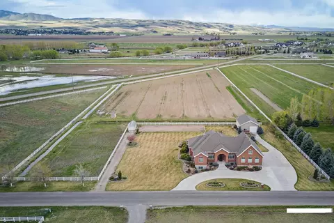 1248 E Lazy Ln, Idaho Falls, ID 83404