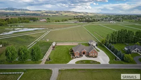 1248 E Lazy Ln, Idaho Falls, ID 83404