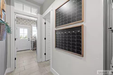 Entry Way - 1059 N 575 E, Firth, ID 83236 photo 3 of 12