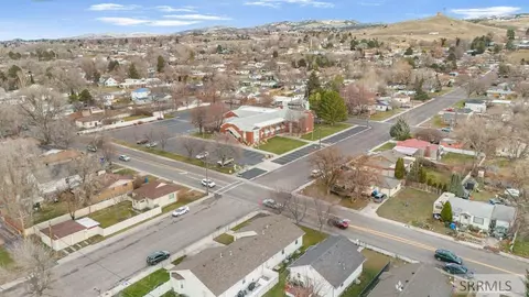 View/Area - 855 E Walnut St, Pocatello, ID 83201 photo 7 of 8
