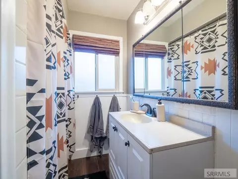 Bath - 263 W 2nd N, Rigby, ID 83442 photo 1 of 2