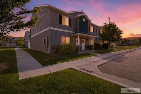 2881 Murwood St, Idaho Falls, ID 83402