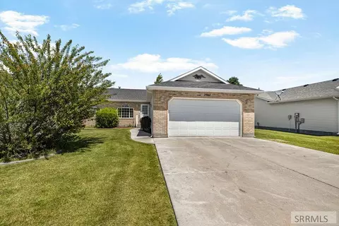 2907 E Courtyard Cir, Ammon, ID 83406