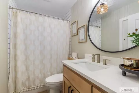 Bath - 267 N 3rd W, Rigby, ID 83442 photo 2 of 2