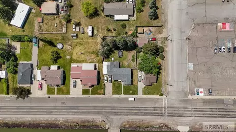 View/Area - 810 S Main St, Grace, ID 83241 photo 4 of 6