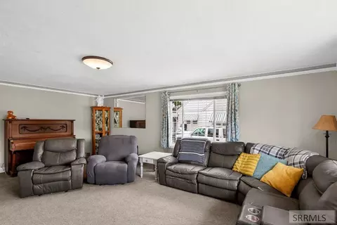 Living - 810 S Main St, Grace, ID 83241 photo 2 of 2