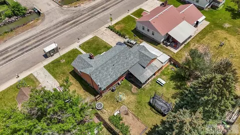 View/Area - 810 S Main St, Grace, ID 83241 photo 5 of 6