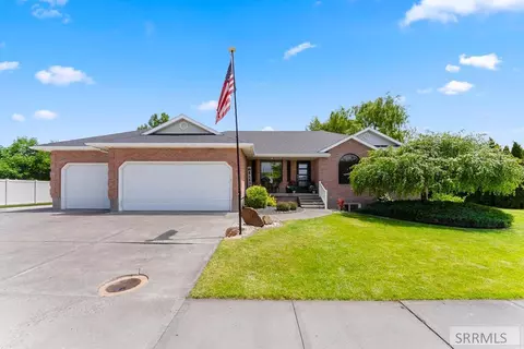 3835 S Taylorview Ln, Ammon, ID 83406