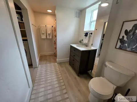 Bath - 246 S 2nd E, Rexburg, ID 83440 photo 3 of 7