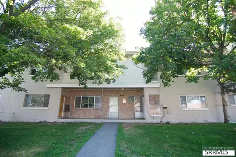 781 Oxford Dr, Idaho Falls, ID 83401
