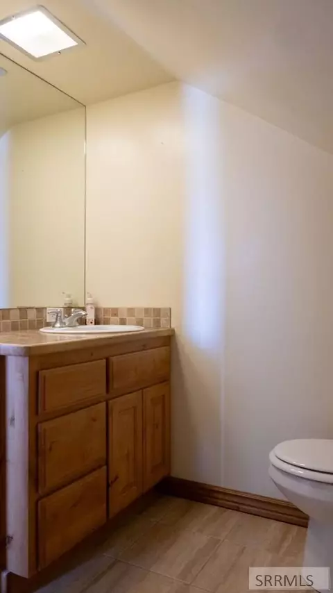 Bath - 649 N 550 E, Firth, ID 83236 photo 2 of 2