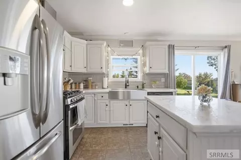 Kitchen - 4538 E 75 N, Rigby, ID 83442 photo 2 of 3