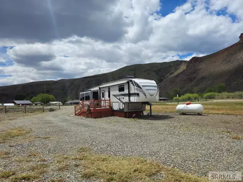 101 Granite Rd, Salmon, ID 83467