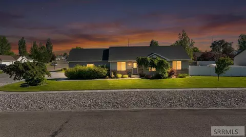 1554 Avon Ln, Idaho Falls, ID 83401