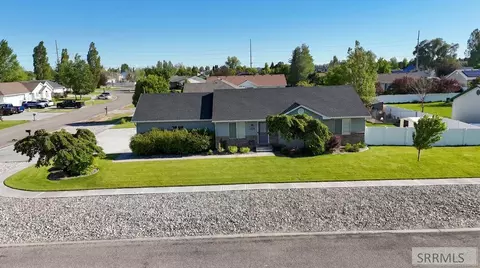 1554 Avon Ln, Idaho Falls, ID 83401